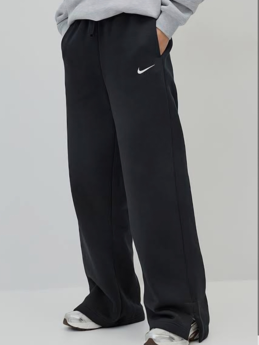 Nike Black Wide-Leg Sweatpants with Swoosh